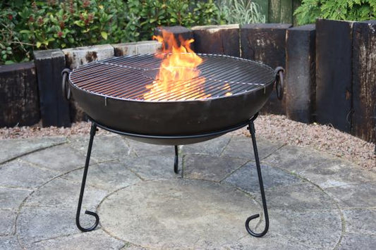 Gardeco Large Kadai Fire Pit with Stand and BBQ Grill