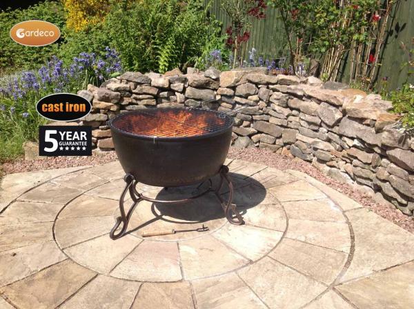 Gardeco Meredir XL Cast Iron Fire Bowl with BBQ Grill